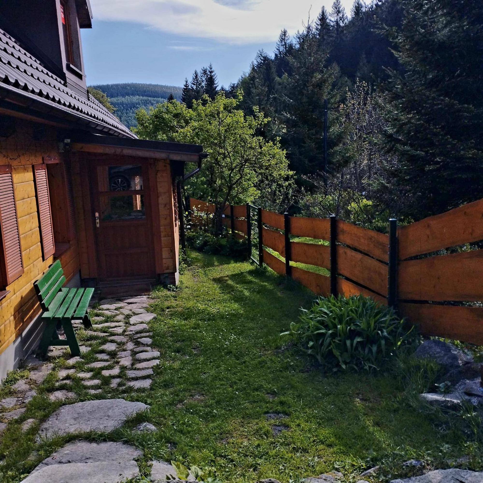 Dom Caloroczny Jozefinka W Karkonoszach Villa Kowary Eksteriør billede